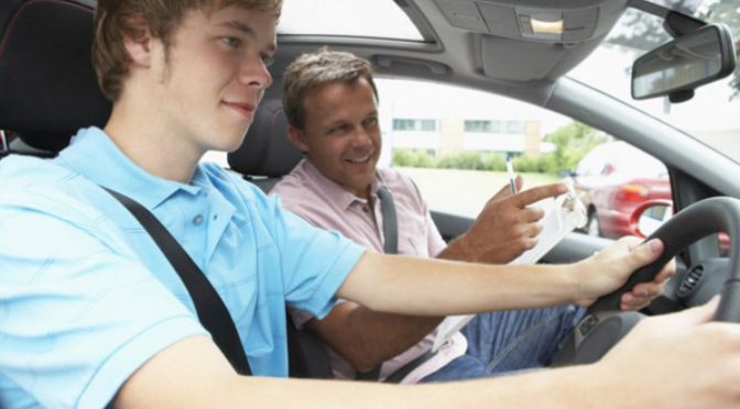 Is It Vital To Enrol In A Driving School To Learn The Driving Skills?